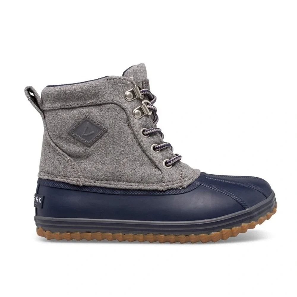 SPERRY Bowline Classic Duck Boot in Gray and Blue